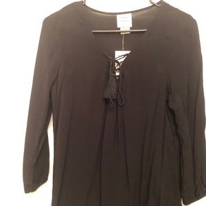 new blouse in good condition black color